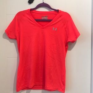 Under Armour Pink Semi Fitted T-shirt